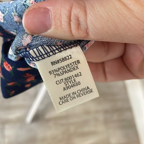 [Max Studio] Navy/Pink Floral Dress - Size Medium NWT - Picture 6 of 6